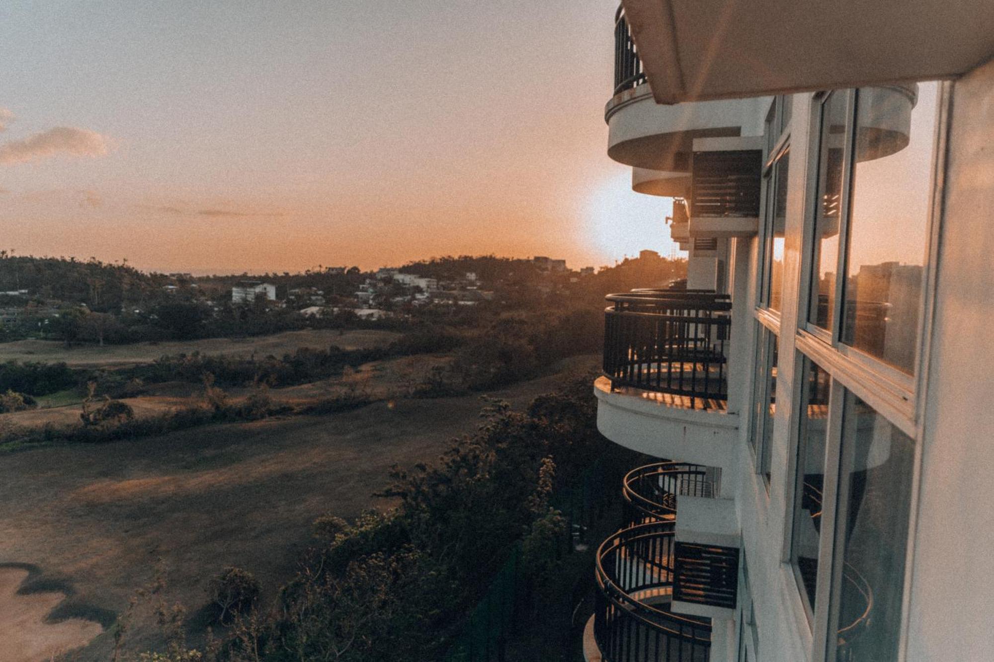 Modern Tropical Luxe Apartment - Boracay Newcoast Yapak 외부 사진